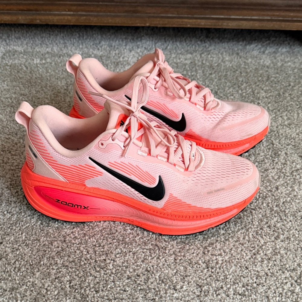 Nike Women's Vomero Zoom X